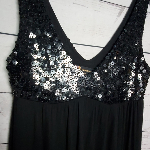 Sequin dress - Picture 3 of 5